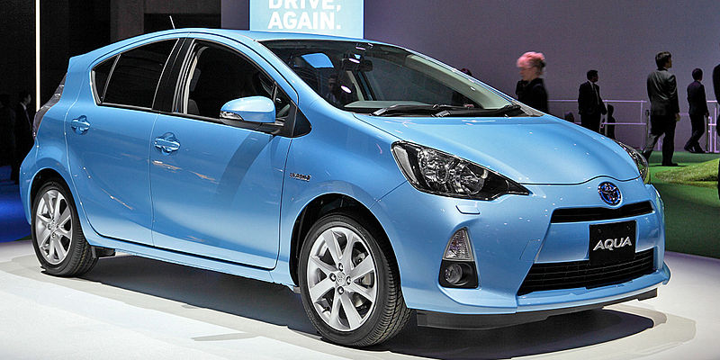 Toyota Aqua – The Most Fuel-efficient Compact Car