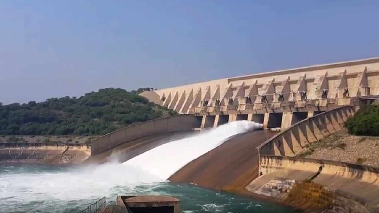 Mangla Dam - YouTube