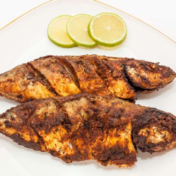 Order Traditional Rahu Fried Fish 1kg from Ghar say Ghar Tak in Lahore -  FreshStore