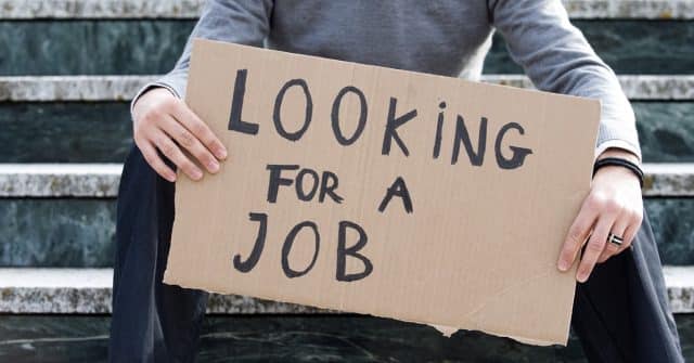 causes of unemployment in pakistan essay