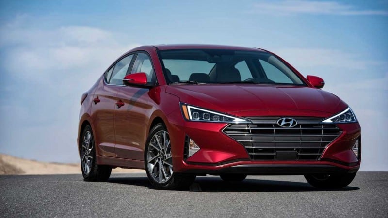 Hyundai Elantra Price in Pakistan 2021, Review, Features, Images