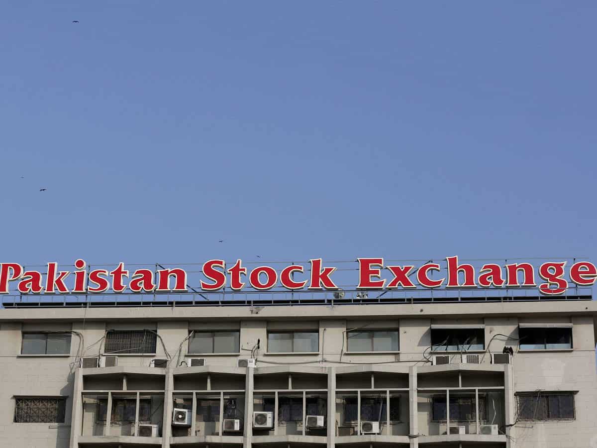 Pakistan stocks: Pakistan stocks cap worst week in 17 years; here's why -  The Economic Times