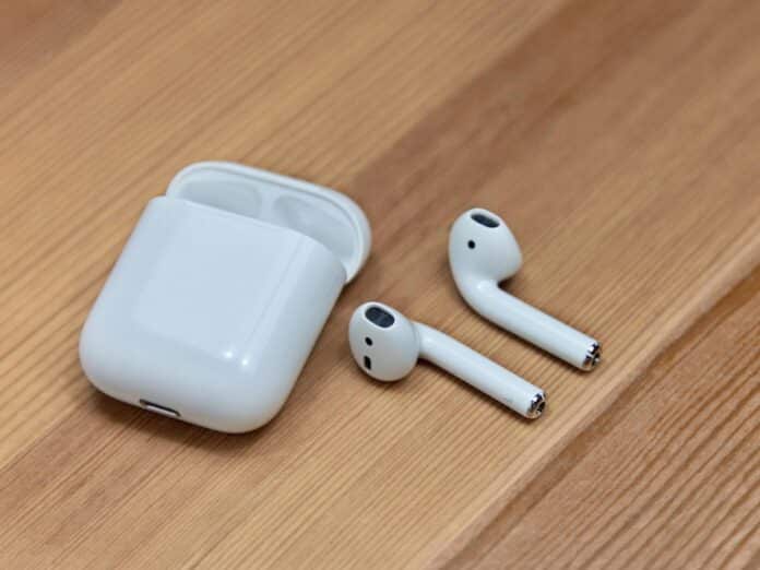 Apple Airpods in Pakistan