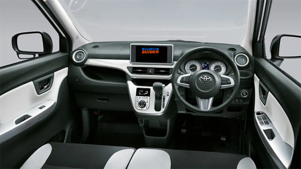 Toyota Pixis interior