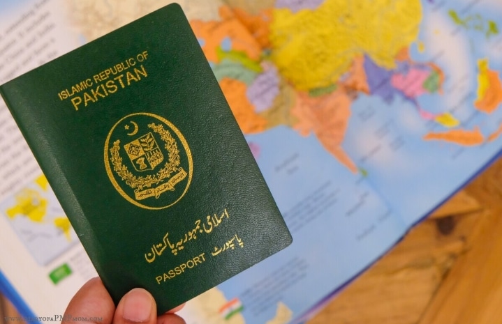 how many countries can visit pakistan without visa