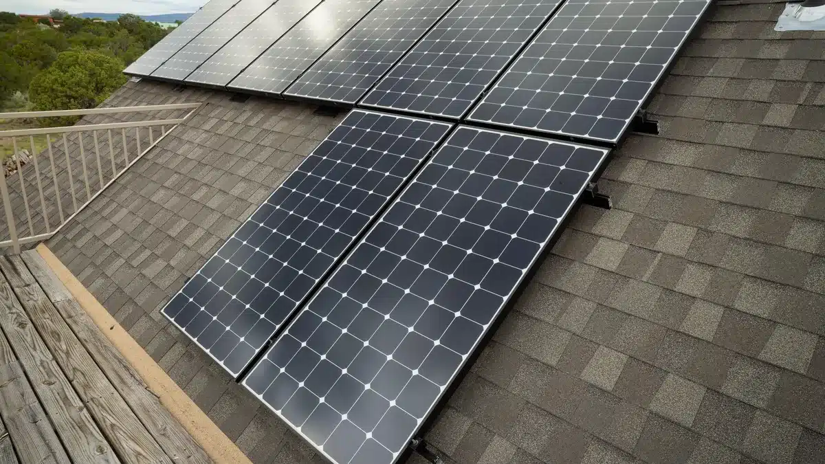 here-s-how-you-can-build-solar-panels-at-home