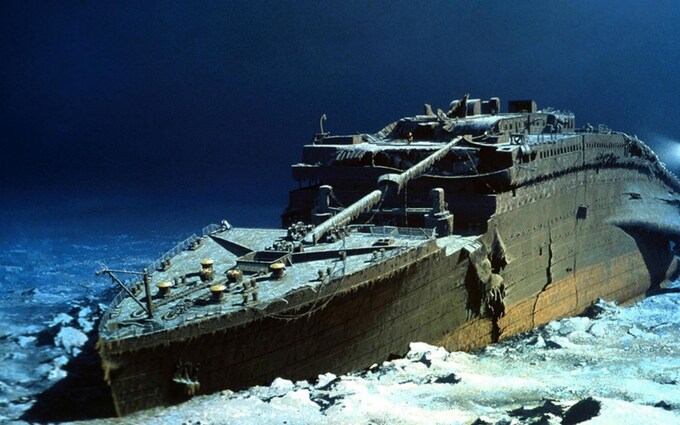 the-depth-where-titanic-wrecked-is-laid-is-four-times-the-height-of