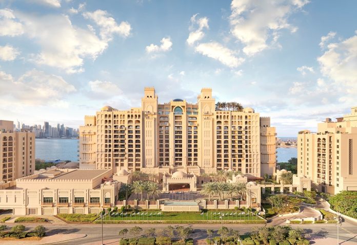 Fairmont The Palm Review | Dubai, UAE | The Brief Review