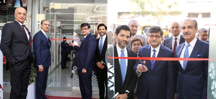 Bank Alfalah Launches Pakistan’s First Digital Payments Sales and Service Centers Focusing on Merchants and Small Businesses