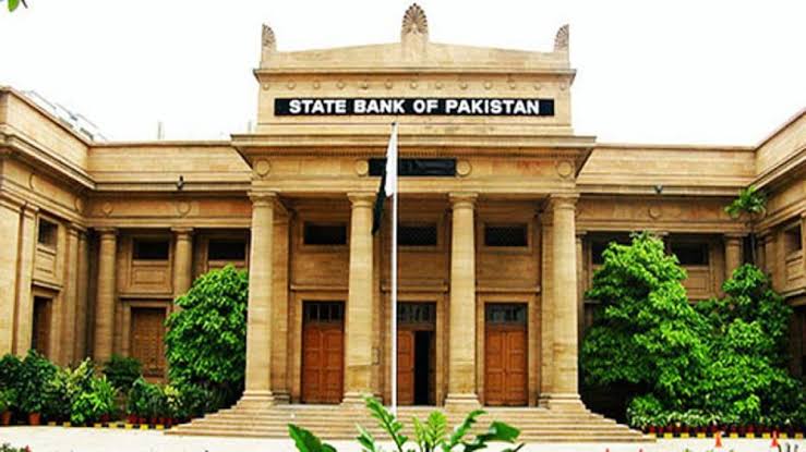 State Bank Imposed Hefty Fines Worth Rs. 465.08 Million on 10 Pakistani Bank thumbnail