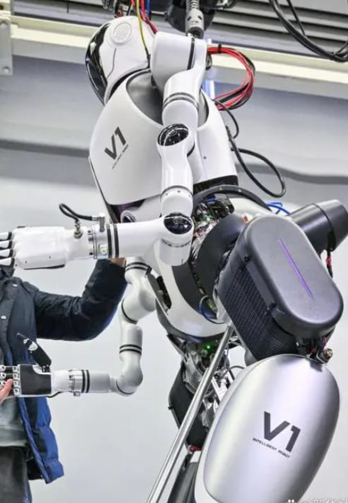 Humanoid Robot Says Hi to You