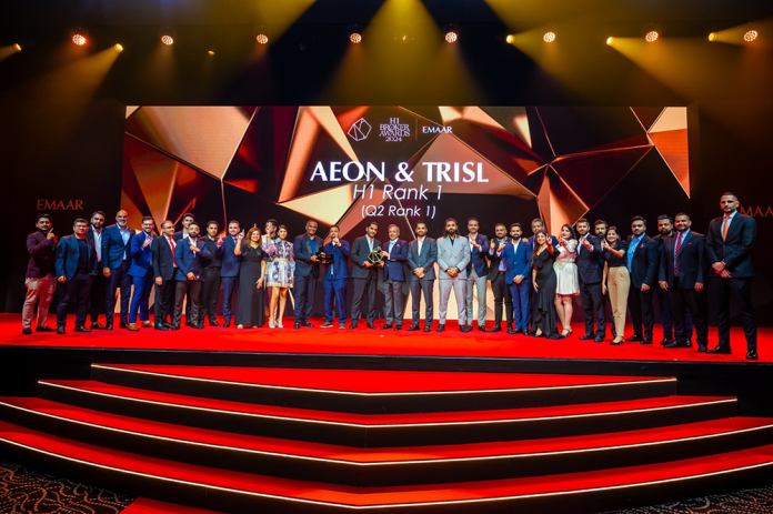 The Only Pakistani Real Estate Group Making Waves Globally: Aeon & Trisl Sets Records with Four Consecutives Emaar No. 1 Awards and Damac Top Performing Agency Title.