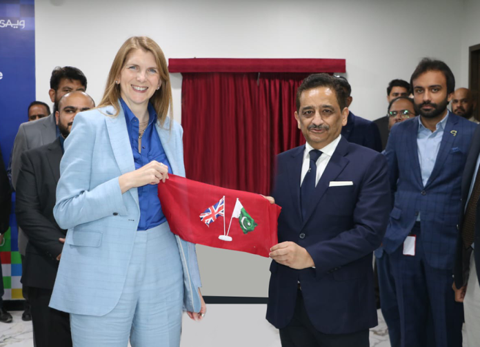 (Left) British High Commissioner to Pakistan, Jane Marriott CMG OBE, and (right) Mr. Akram Wali Muhammad, Group Managing Director of Gerry’s Group