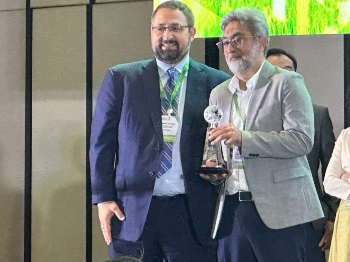 pakistani Rice Exporter Honored at World Rice Conference 2024