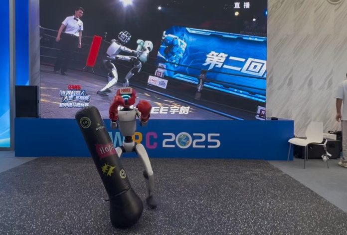 Unitree’s humanoid robot is practicing boxing skills