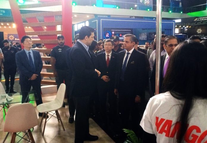 Yango Pakistan Discusses Potential Partnerships with the Minister of Transport at the Punjab Transport Expo 2025