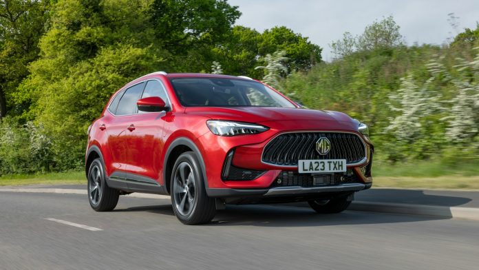 322aa85b-95d1-4c5e-961f-a6a90df0f562_2023+MG+HS+front+quarter+driving