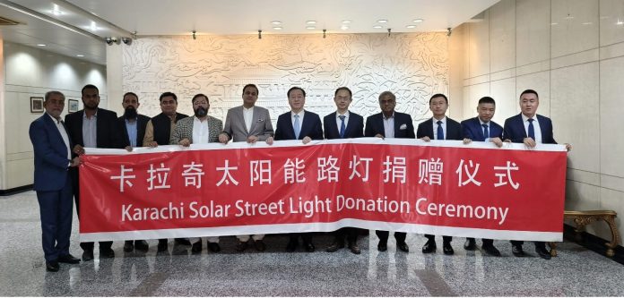 China Gifts Solar Street Lights to Karachi to Boost Infrastructure